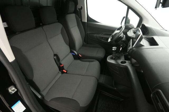 Peugeot PARTNER 1.5 BlueHDI 102PK | 3 Zits | Airco | Camera | Cruise | Trekhaak | Navi | Carplay