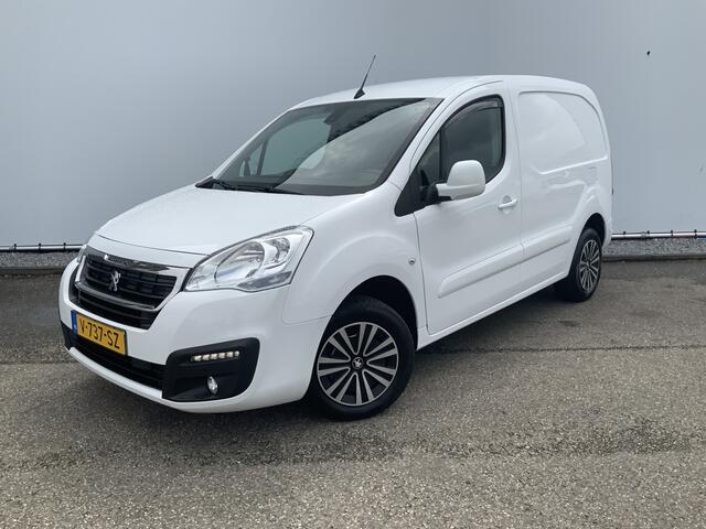 Peugeot PARTNER 120 1.6 BlueHDi 100 L1 Premium Pack S&S Airco Cruise 3 Zits Trekhaak 1250 kg Alu Velg Euro 6