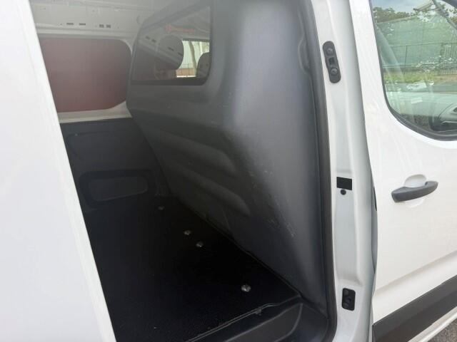 Peugeot PARTNER 1.5 BlueHDI Premium AIRCO I MULTIMEDIA I 1e EIGENAAR I COMPLETE ONDERHOUDSHISTORIE