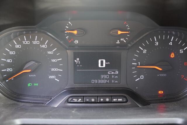 Peugeot PARTNER 1.2 PureTech Premium / Navigatie / PDC / Airco / Cruise /