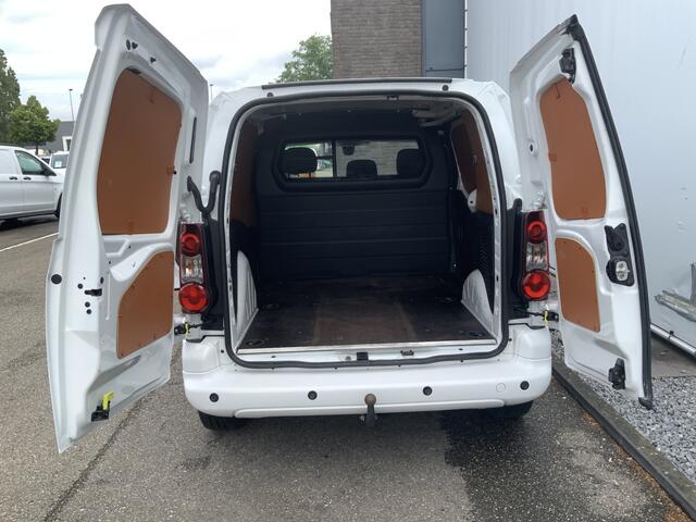 Peugeot PARTNER 120 1.6 BlueHDi 100 L1 Premium Pack S&S Airco Cruise 3 Zits Trekhaak 1250 kg Alu Velg Euro 6 Export