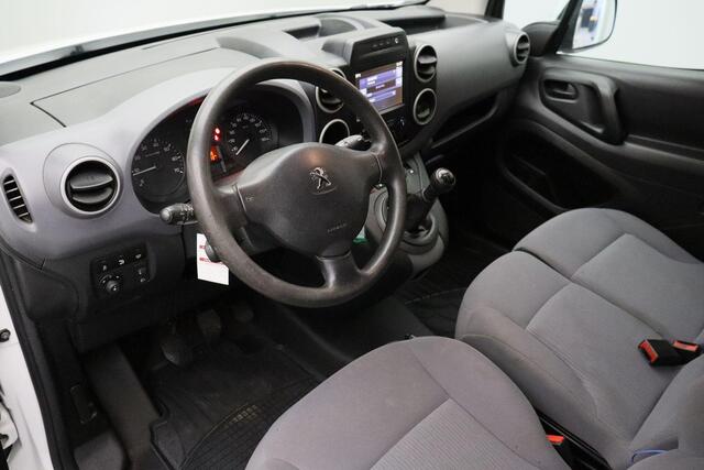 Peugeot PARTNER 120 1.6 BlueHDi 100 L1 Première S&S 2017 | Trekhaak | Navigatie | Carplay | Cruise Control | Parkeersensoren | Origineel Nederlands | Nationale Autopas
