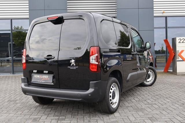 Peugeot PARTNER 1.5 BlueHDi 100 / Navi / PDC VenA / Camera / Cruise control / Airco