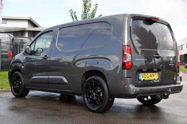Peugeot PARTNER 1.5 BlueHDI L2 PB Edition Camera, Cruise, Carplay, Trekhaak, Sensoren, 130pk, Automaat, Multimedia, Uniek!