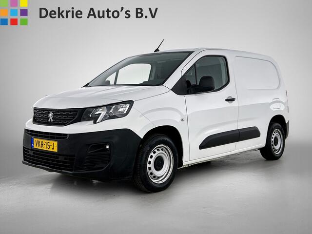 Peugeot PARTNER 1.2 Benzine 111PK Euro6 Premium / Airco / Navigatie / Cruise-ctr. / Schuifdeur + Raam / Radio multimedia / Apk 06-2027