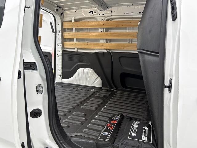 Peugeot PARTNER 1.2 Benzine 111PK Euro6 Premium / Airco / Navigatie / Cruise-ctr. / Schuifdeur + Raam / Radio multimedia / Apk 06-2027