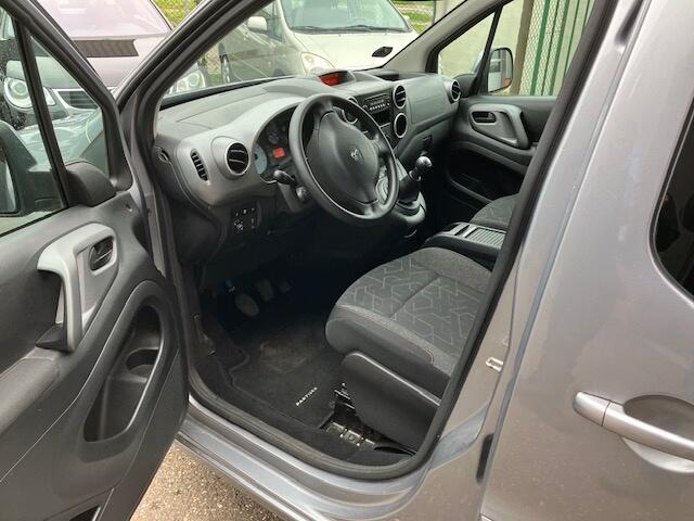 Peugeot PARTNER TEPEE 1.2 PureTech Active
