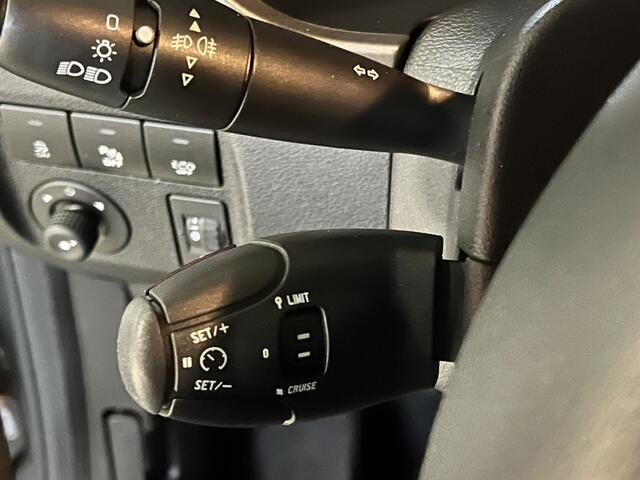 Peugeot PARTNER TEPEE 1.2 PureTech Allure Navi.Airco.Cruisec.Pdc.Led.LMV!!!