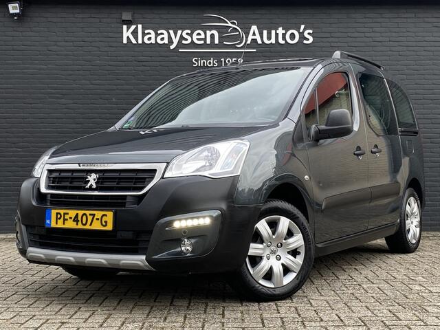 Peugeot PARTNER TEPEE 1.2 PureTech Allure 110 pk | navigatie | panoramadak | trekhaak | camera | 5 persoons | 2 schuifdeuren