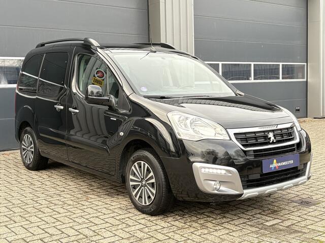 Peugeot PARTNER TEPEE 1.2 PureTech Style | Navi | Carplay | PDC | Airco | All Season | Interesse? Bel of App naar: 06 30 51 05 90