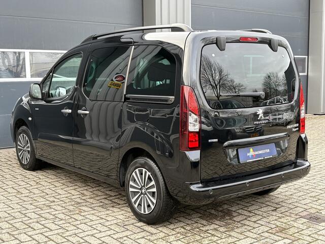 Peugeot PARTNER TEPEE 1.2 PureTech Style | Navi | Carplay | PDC | Airco | All Season | Interesse? Bel of App naar: 06 30 51 05 90