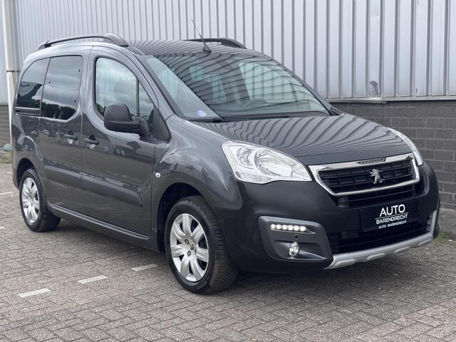 Peugeot PARTNER TEPEE 1.2 PureTech Allure Apple CarPlay