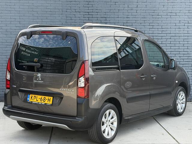 Peugeot PARTNER TEPEE 1.2 PureTech Active