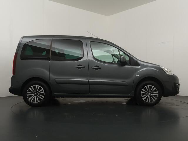 Peugeot PARTNER TEPEE 1.2 PureTech Active - Airco - Cruise Control - Trekhaak - Radio