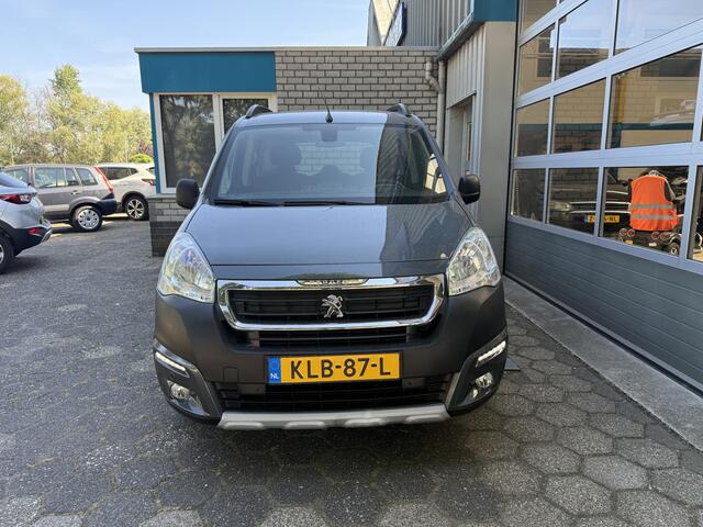 Peugeot PARTNER TEPEE 1.2 PureTech Allure / 39577 KM