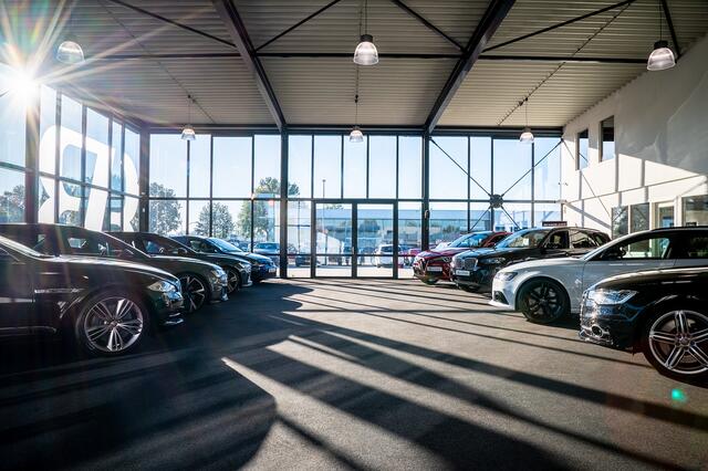 Peugeot PARTNER TEPEE 1.2 PureTech Allure | Cruise | Camera | Led |