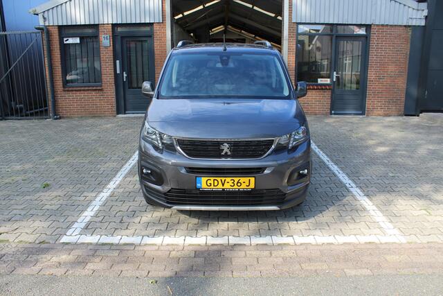 Peugeot Rifter 1.5 BlueHDI Allure automaat / 130 PK Set winterwielen