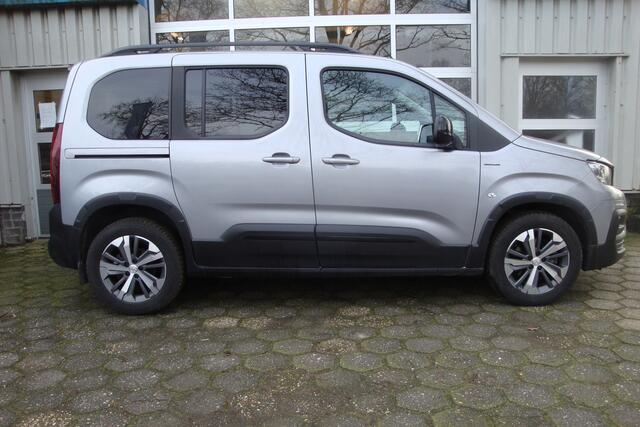 Peugeot Rifter 1.2 Puretech GT-Line / Met ROLSTOEL LIFT /UNIEKE KM STAND