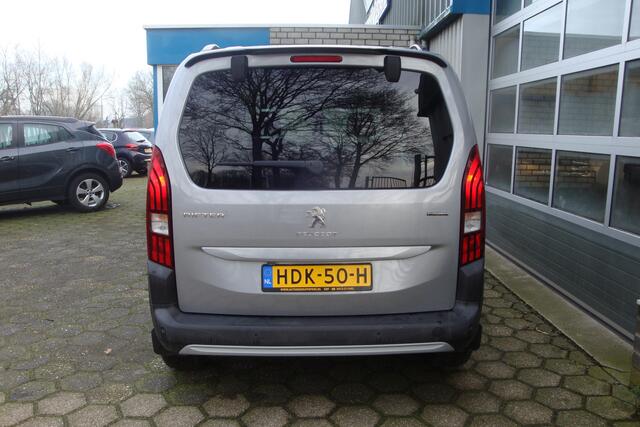 Peugeot Rifter 1.2 Puretech GT-Line / Met ROLSTOEL LIFT /UNIEKE KM STAND