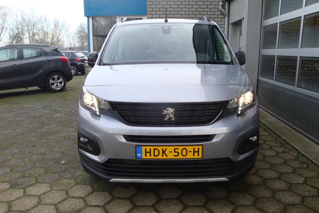 Peugeot Rifter 1.2 Puretech GT-Line / Met ROLSTOEL LIFT /UNIEKE KM STAND