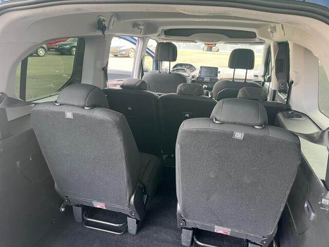 Peugeot Rifter 1.2 130pk GT Line 7-peroons Navi Carplay Camera Airco(ECC)
