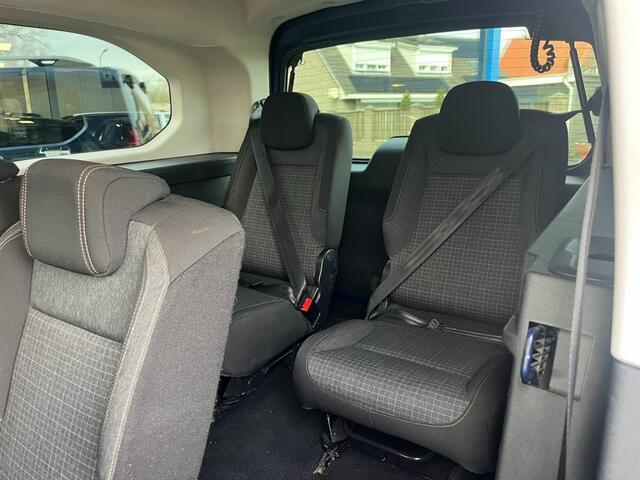 Peugeot Rifter LONG 1.2 130pk GT Line 7-peroons Navi Carplay Camera Airco(ECC)