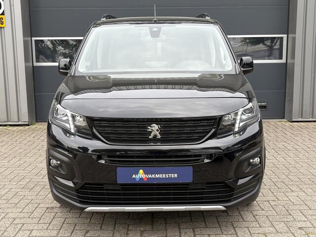 Peugeot Rifter 1.2 Puretech GT-Line | Pano | Navi | Carplay/Android | Camera | Trekhaak | LED | Keyless | Interesse? Bel of App naar: 06 30 51 05 90