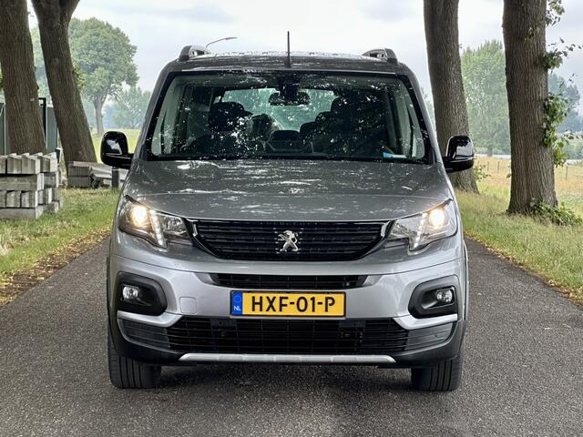 Peugeot Rifter Long 1.2 Puretech Long GT-Line 7 ZITTER | Trekhaak | Carplay | Achteruitrijcamera | Climate control | LED