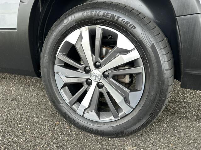 Peugeot Rifter Long 1.2 Puretech Long GT-Line 7 ZITTER | Trekhaak | Carplay | Achteruitrijcamera | Climate control | LED