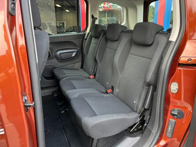 Peugeot Rifter 1.2 110pk Panodak Camera Navi Carplay Led Airco