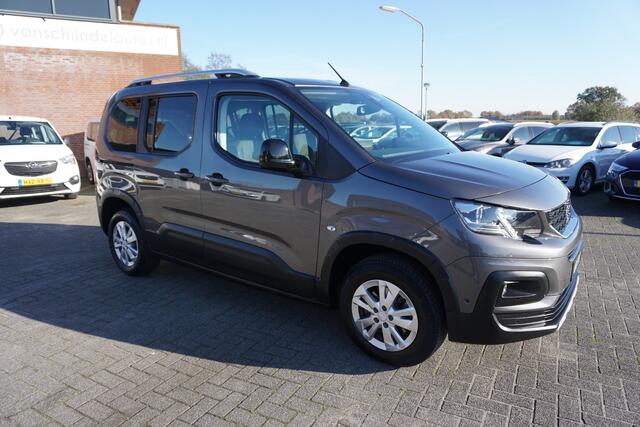 Peugeot Rifter 1.2 PURETECH AUTOMAAT ALLURE PACK LUXE!! 5 PERSOONS 5 STOELEN DISTRIBUTIERIEM RECENT VERNIEUWD! CAMERA PANORAMADAK LED AFN.TREKHAAK VOORRUITVERWARMING ANDROID-APPLECARPLAY NAVI KEYLESS PDC V+A ECC AIRCO CRUISECONTROL BLUETOOTH ENZ...