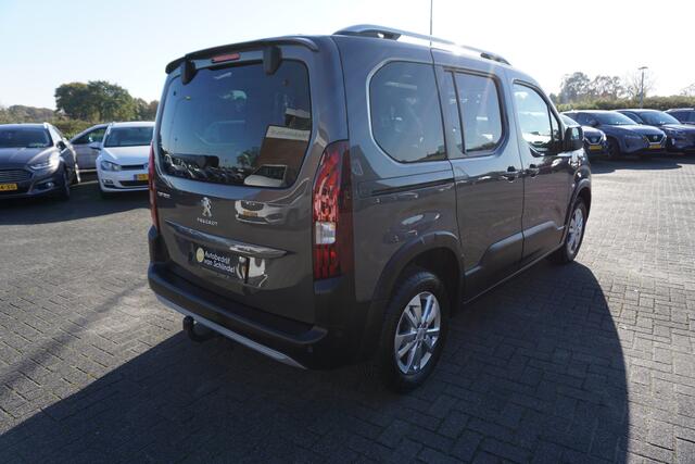 Peugeot Rifter 1.2 PURETECH AUTOMAAT ALLURE PACK LUXE!! 5 PERSOONS 5 STOELEN DISTRIBUTIERIEM RECENT VERNIEUWD! CAMERA PANORAMADAK LED AFN.TREKHAAK VOORRUITVERWARMING ANDROID-APPLECARPLAY NAVI KEYLESS PDC V+A ECC AIRCO CRUISECONTROL BLUETOOTH ENZ...