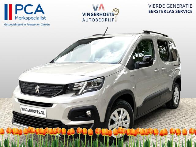 Peugeot Rifter 110 Pk Benzine * GT-Line * Super Netjes * Navigatie * Panoramadak * Trekhaak * Stoelverwarming * Keyless Entry & Start * Climate & Cruise Control * L.M. Velgen * Vingerhoets; Vierde Generatie Eersteklas Service. Al meer dan 100 jaar een begrip in de Bra