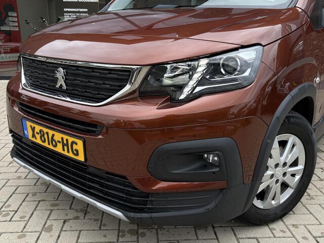 Peugeot Rifter 1.2 Puretech Allure L1 Rolstoelauto, Automaat, 3+1, Achteruitrijcamera, Climate control, Apple Carplay/Android Auto