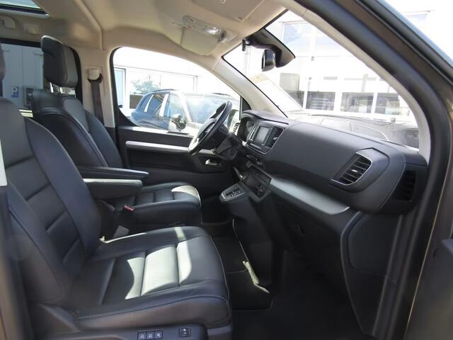 Peugeot Traveller e-Traveller 75 kWh Business VIP L2 37.000 EX BTW 2 EL. Schuifdeuren Panoramadak Leder Massage Navi Camera Stoelverwarming