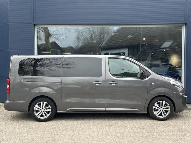Peugeot Traveller e-Traveller 75 kWh Business Allure VIP Long | 100 % Elektrisch | Automaat | Lengte 3 | Vol Opties ! | Lederen Bekleding | Panoramadak | 8-Zitplaatsen | Stoelverwarming | 2x Elektrische Zijschuifdeur | Achterklep | Climate Control | Navigatie | Lichtmetale