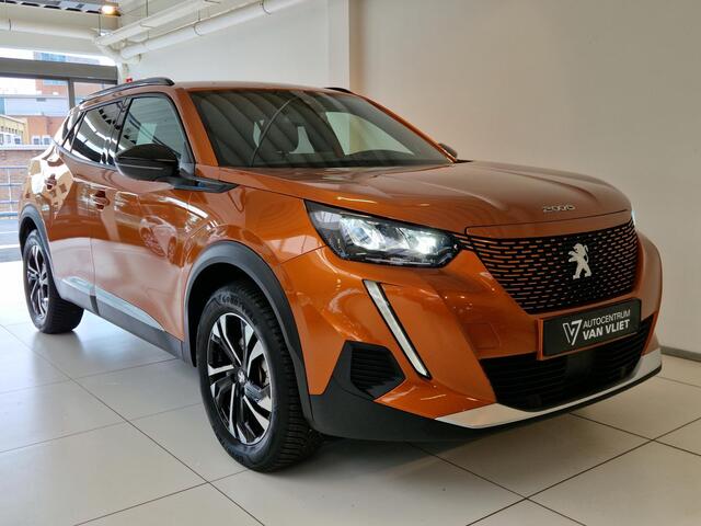Peugeot e-2008 EV Allure Pack 50 kWh 3-Fase 11 kWh | Stoelverwarming | Advanced Grip Control | Apple Carplay/Android Auto | Achteruitrijcamera | Cruise Control |