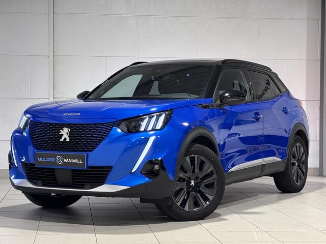 Peugeot e-2008 SUV GT Pack EV 3-FASEN 50kWh 136pk AUTOMAAT SCHUIF/KANTELDAK | ALCANTARA/LEDER | ADAPTIVE CRUISE | SMART KEYLESS ENTRY | STOELVERW. | 18" LM-VELGEN 'EVISSA' | NAVI | CAMERA
