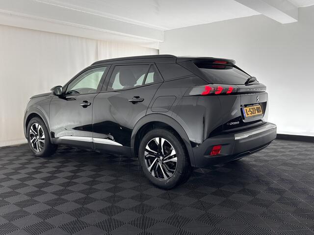 Peugeot e-2008 EV Blue Lease Allure 50 kWh [ 3-Fase ] (INCL-BTW) Aut. *DIGI-COCKPIT | ADAPT.CRUISE | FULL-LED | 1/2-LEDER | KEYLESS | CAMERA | NAVI-FULLMAP | LANE-ASSIST | ECC | PDC | DAB + | SPORT-SEATS | 17''ALU*