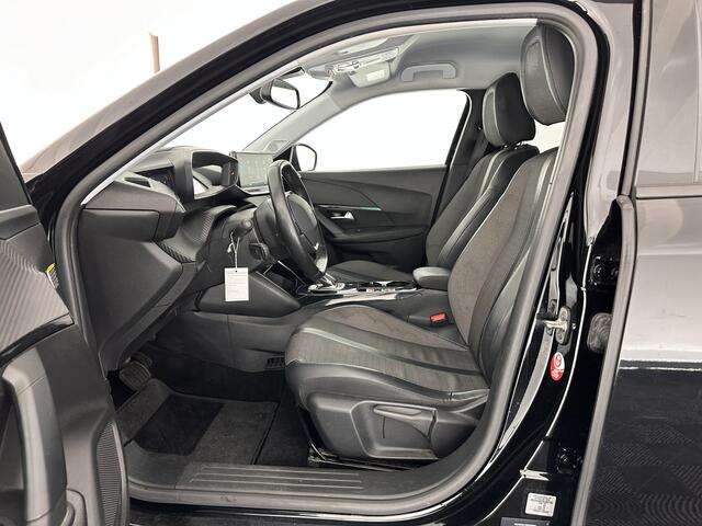 Peugeot e-2008 EV Blue Lease Allure 50 kWh [ 3-Fase ] (INCL-BTW) Aut. *DIGI-COCKPIT | ADAPT.CRUISE | FULL-LED | 1/2-LEDER | KEYLESS | CAMERA | NAVI-FULLMAP | LANE-ASSIST | ECC | PDC | DAB + | SPORT-SEATS | 17''ALU*