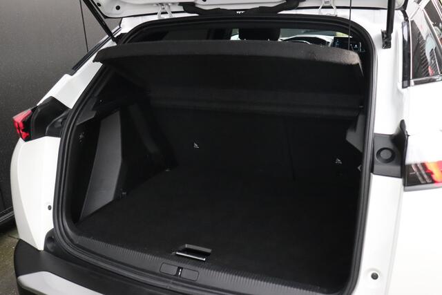 Peugeot e-2008 EV GT Pack 50 kWh | STOELVERW. | 360° CAMERA | CRUISE | APPLE CARPLAY | NAVI |