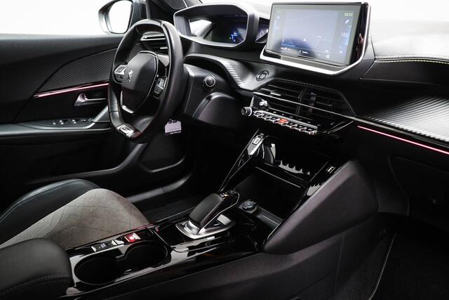 Peugeot e-2008 EV GT 50 kWh | LED | DAB | APPLE | SFEERVERLICHTING | CAMERA