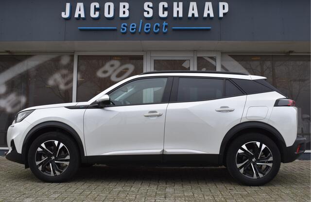 Peugeot e-2008 EV Allure Pack 50 kWh / Keyless / Camera / Carplay / Navigatie / Trekhaak