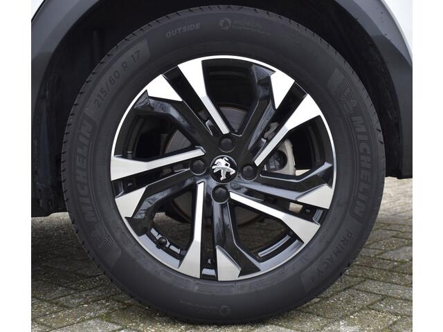 Peugeot e-2008 EV Allure Pack 50 kWh / Keyless / Camera / Carplay / Navigatie / Trekhaak