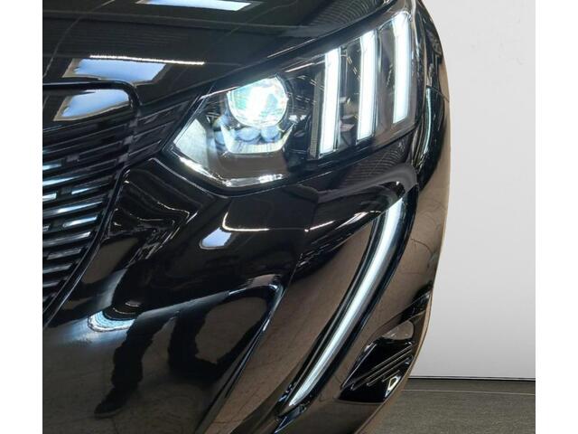 Peugeot e-2008 EV GT Pack 50 kWh Panoramadak, 3 fase