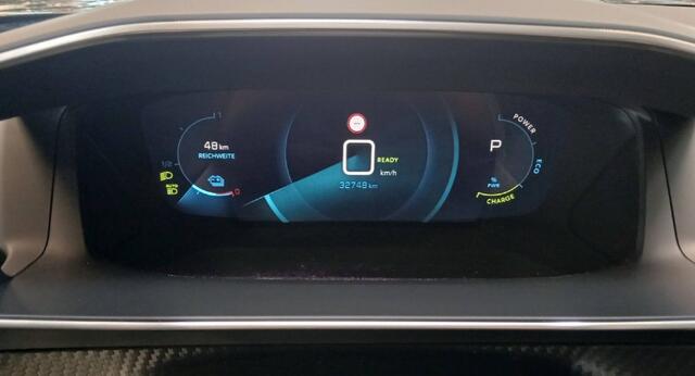 Peugeot e-2008 EV GT Pack 50 kWh Panoramadak, 3 fase