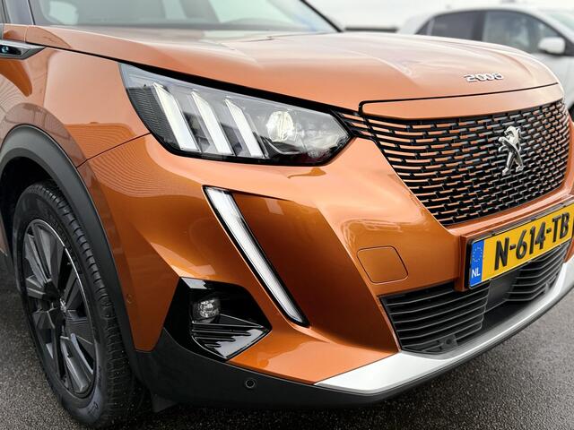 Peugeot e-2008 EV GT Pack 50 kWh 1e eigenaar, Nederlandse auto in nieuwstaat. Incl: AppleCarplay/AndroidAuto, Cruise Control, Climate Control, Navigatie, LM velgen