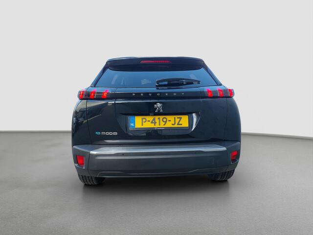 Peugeot e-2008 EV Allure Pack 50 kWh | Stoelverwarming | Clima | LED | Apple Carplay / Android Auto |