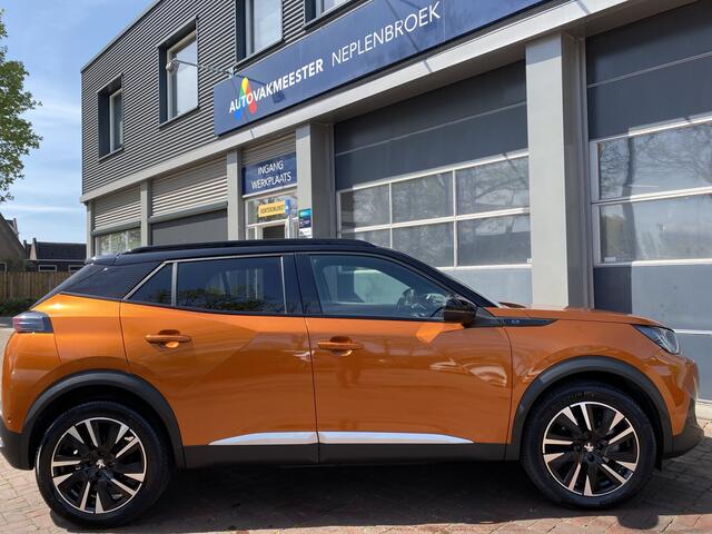 Peugeot e-2008 2000,- subsidie EV GT Pack 50 kWh | ACC | Line assist | 3D Cockpit | Leder | Dealer onderhouden | APK 01-2026