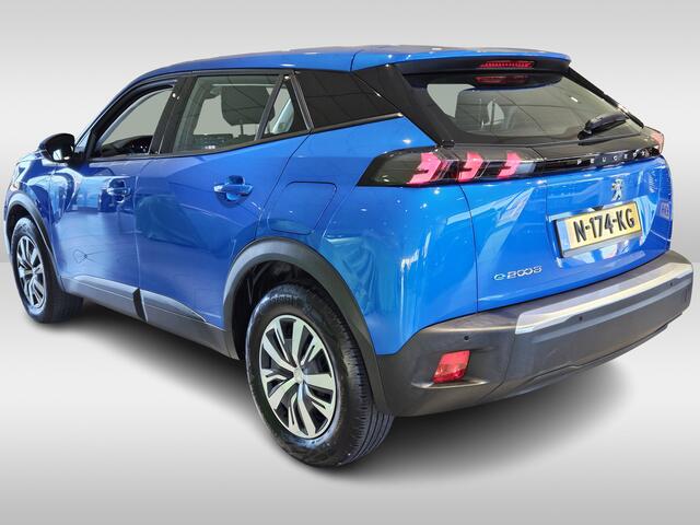 Peugeot e-2008 EV Blue Lease Active 50 kWh 3-Fase WORDT VERWACHT !! | Navigatie | Camera | Apple Carplay en Android Auto | Laadkabel Aanwezig | Lage Kilometerstand met NAP!!